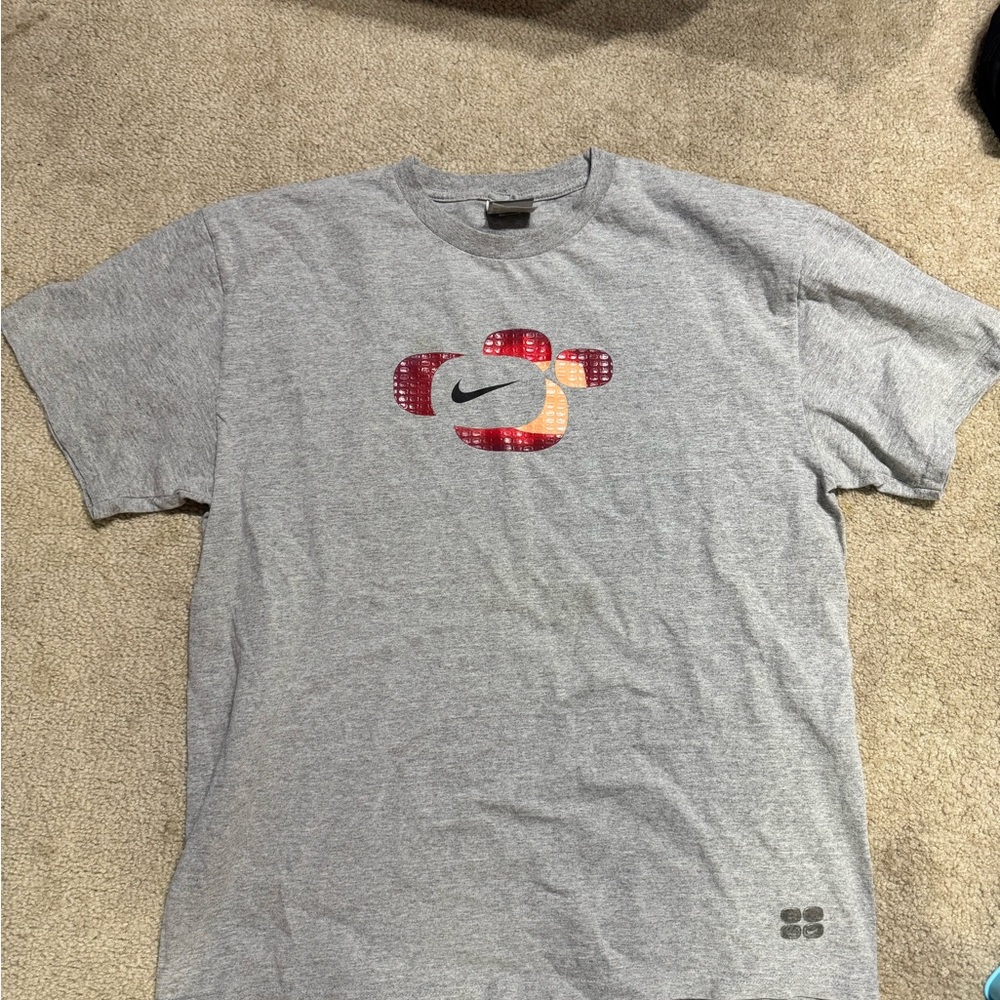 Vintage 3D Nike Graphic Men's T-Shirt